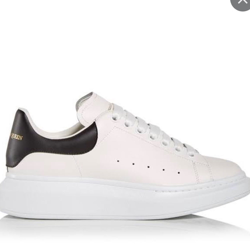 MENS Alexander McQueens size 9 1/2